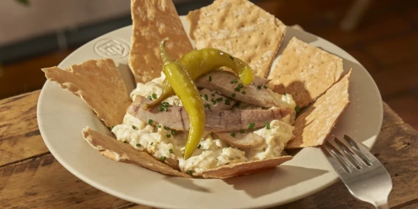 Plato de ensaladilla de Taberna del Volapié