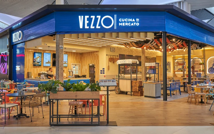 Vezzo sale de la Comunidad de Madrid